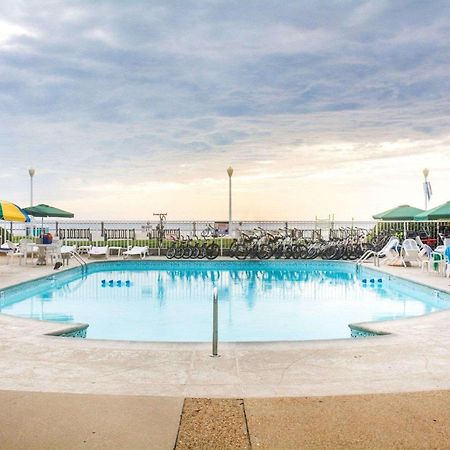 Hotel Boardwalk 705 Virginia Beach Exterior foto