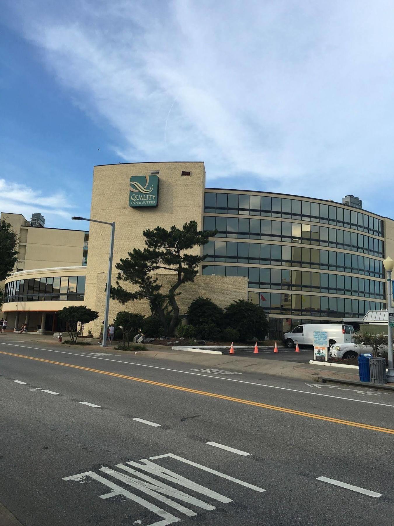 Hotel Boardwalk 705 Virginia Beach Exterior foto